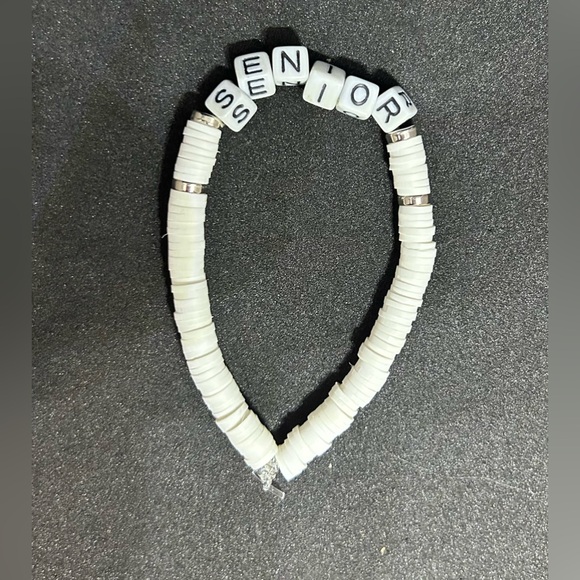 Senior (High School) Heishi Bracelet - Picture 6 of 8